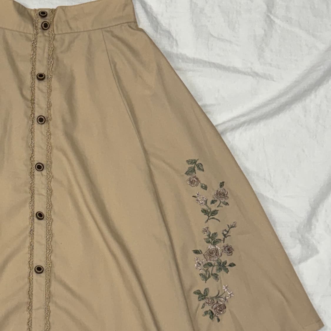 axes femme 로즈 베이지 스커트 상품이미지2