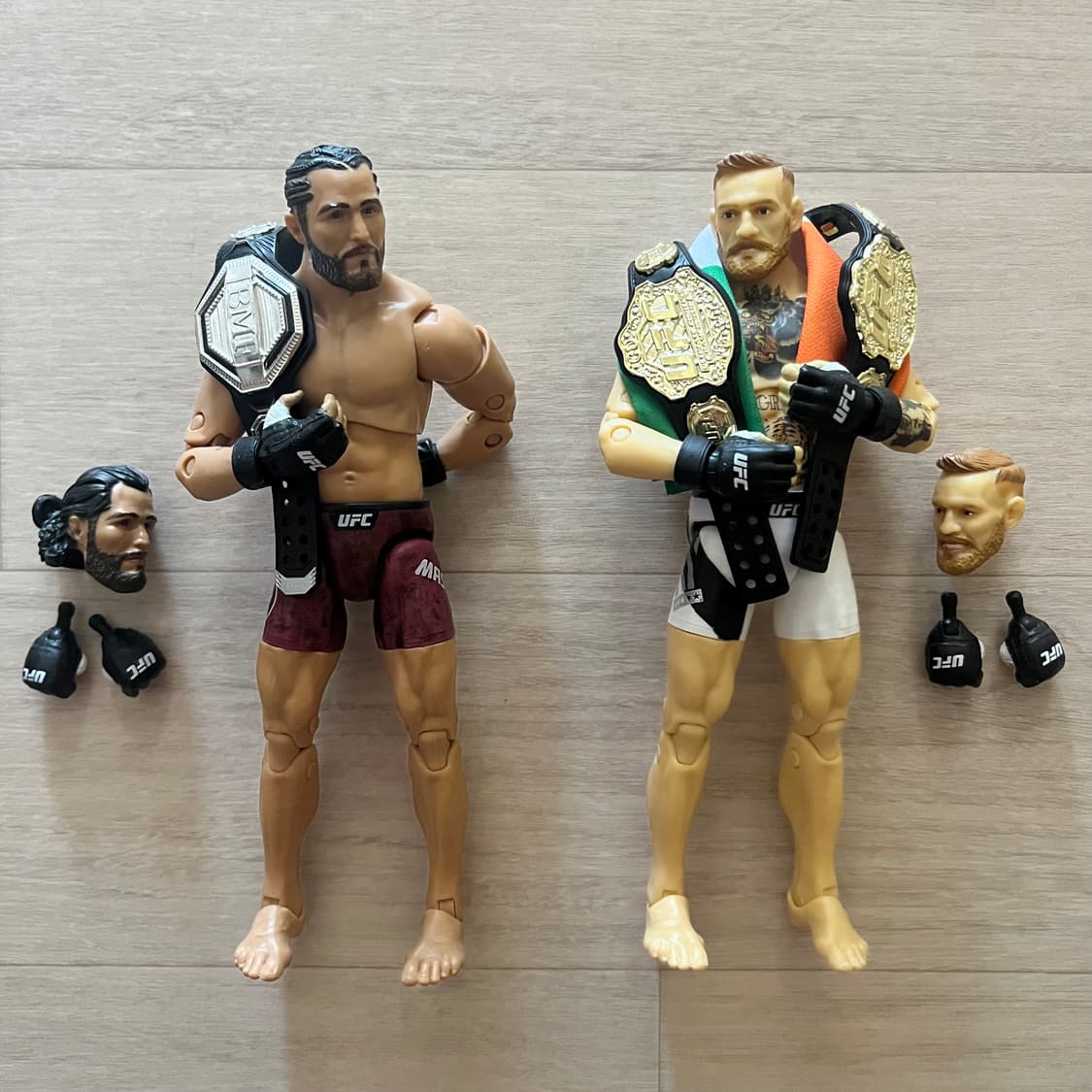 UFC 피규어 맥그리거 마스비달 상품이미지2