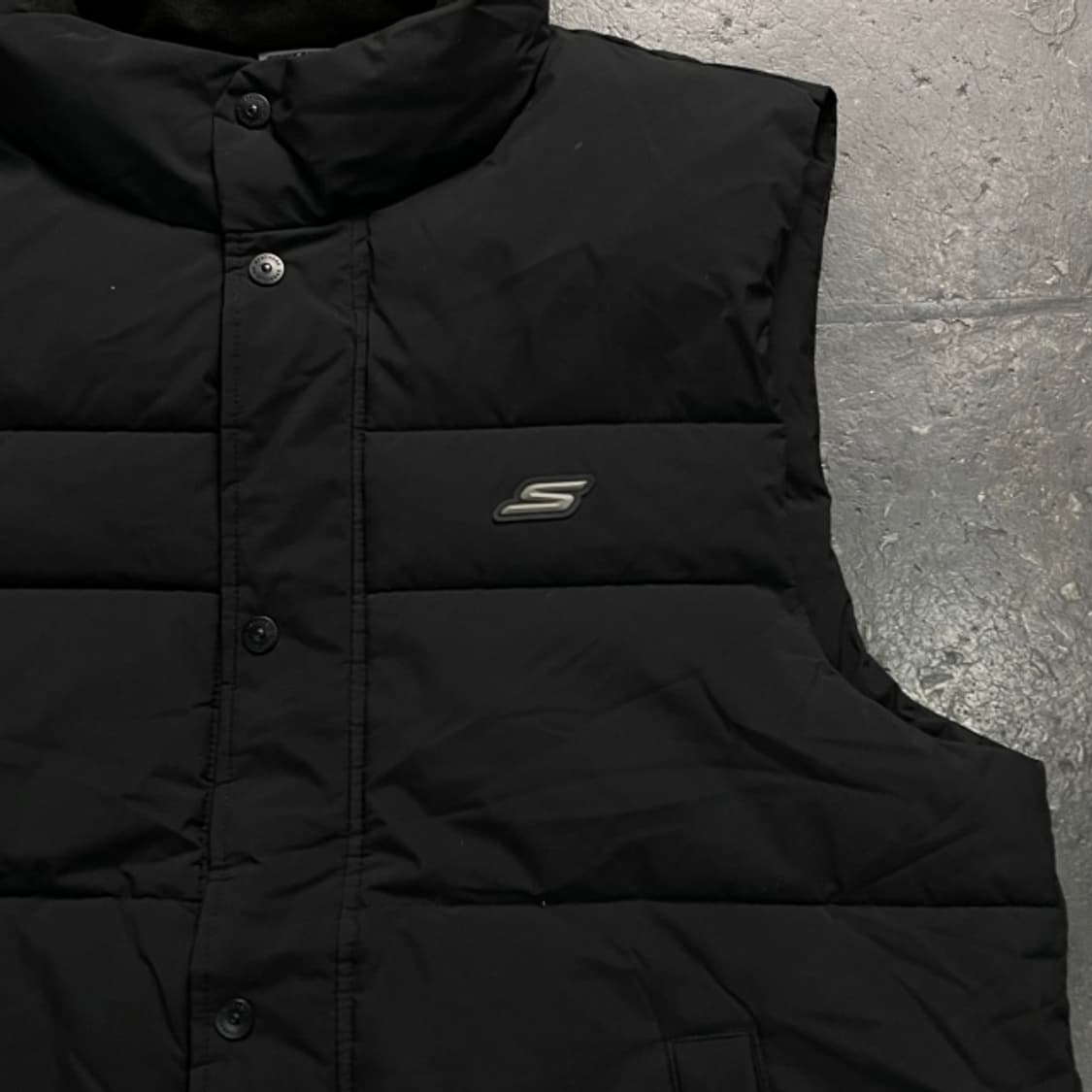 105 스케처스 패딩조끼 상품이미지2