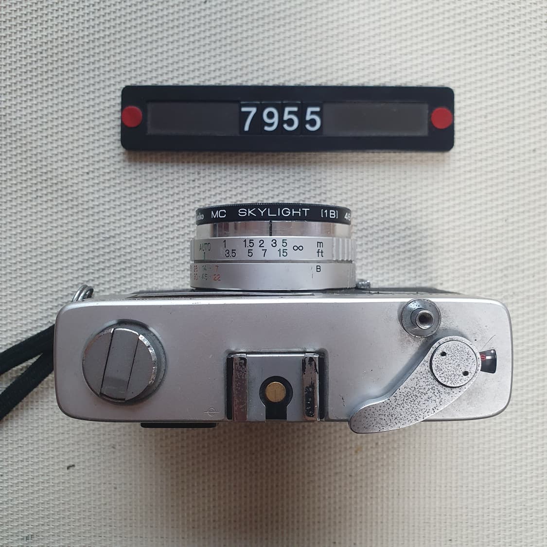 코니카 C 35 플래시매틱 필름카메라 실버바디 상품이미지2