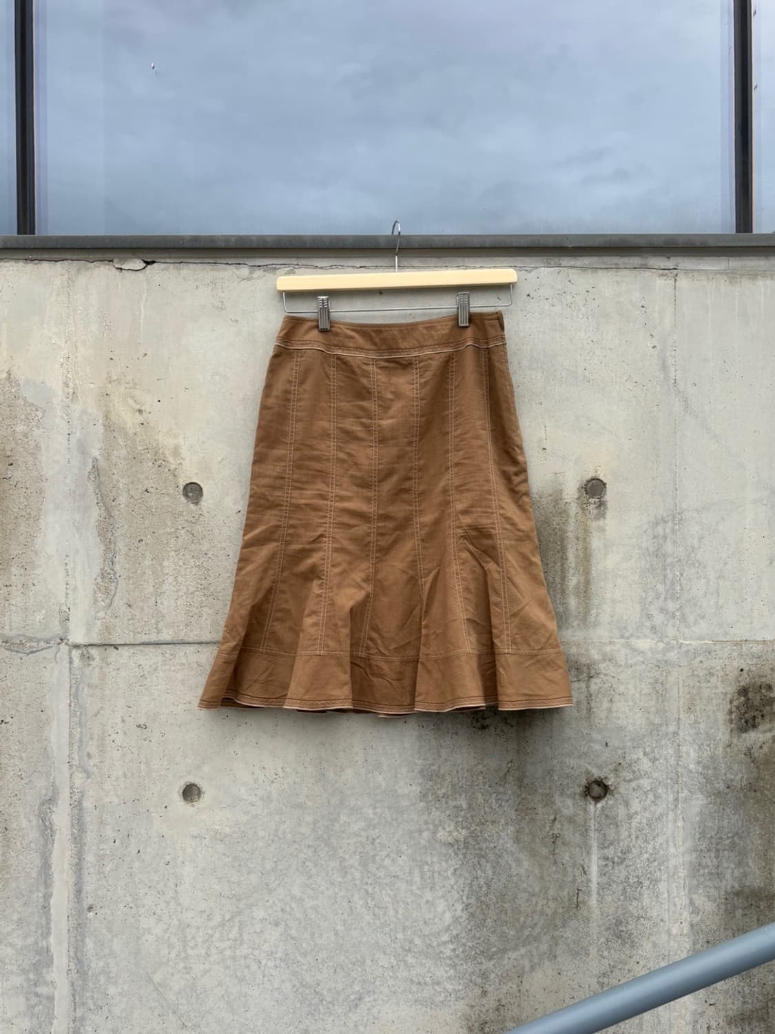 Brown Stitch Skirt 상품이미지1
