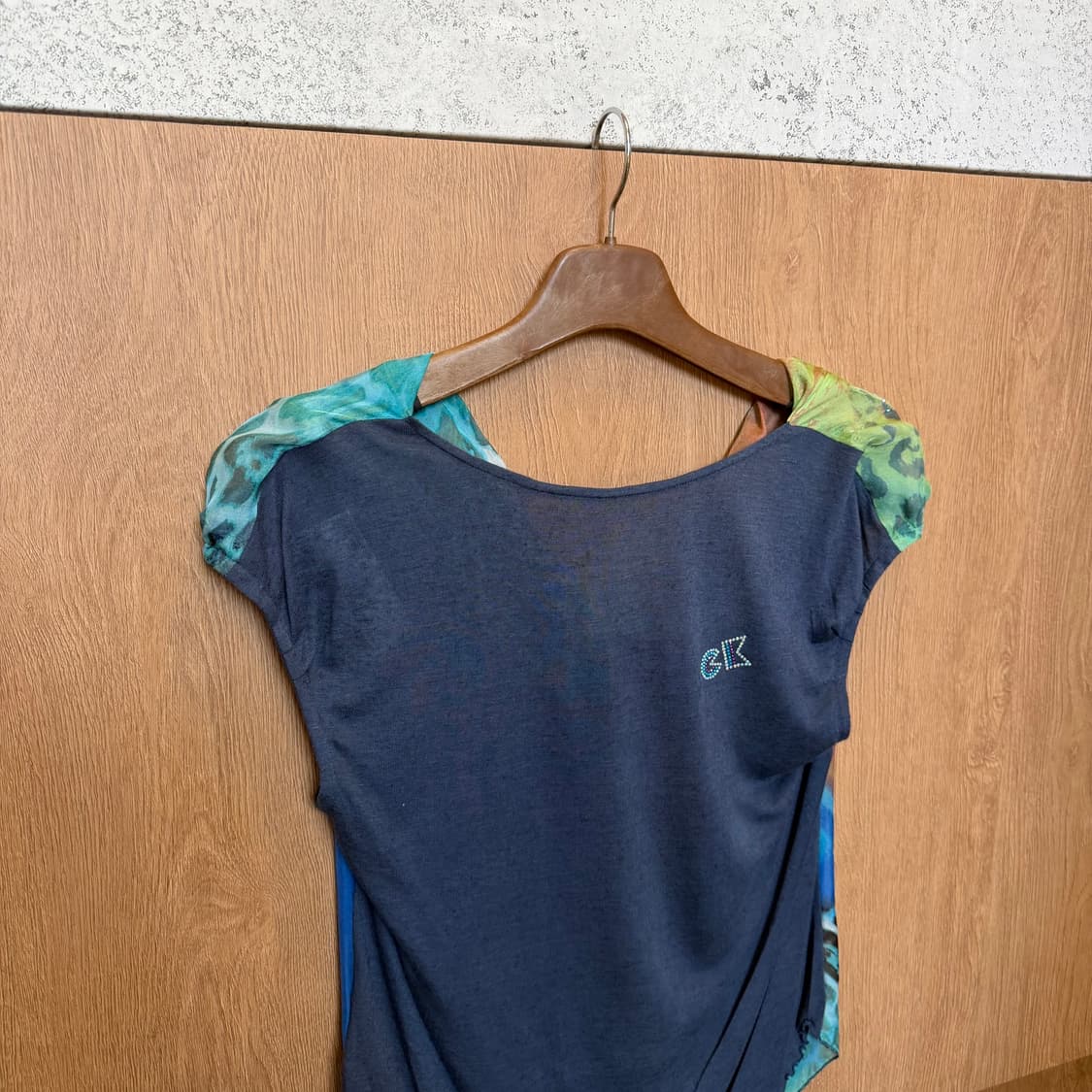 빈티지 슬리브리스 블라우스 시스루 패턴 레이어드 디테일 네이비 k80 상품이미지3