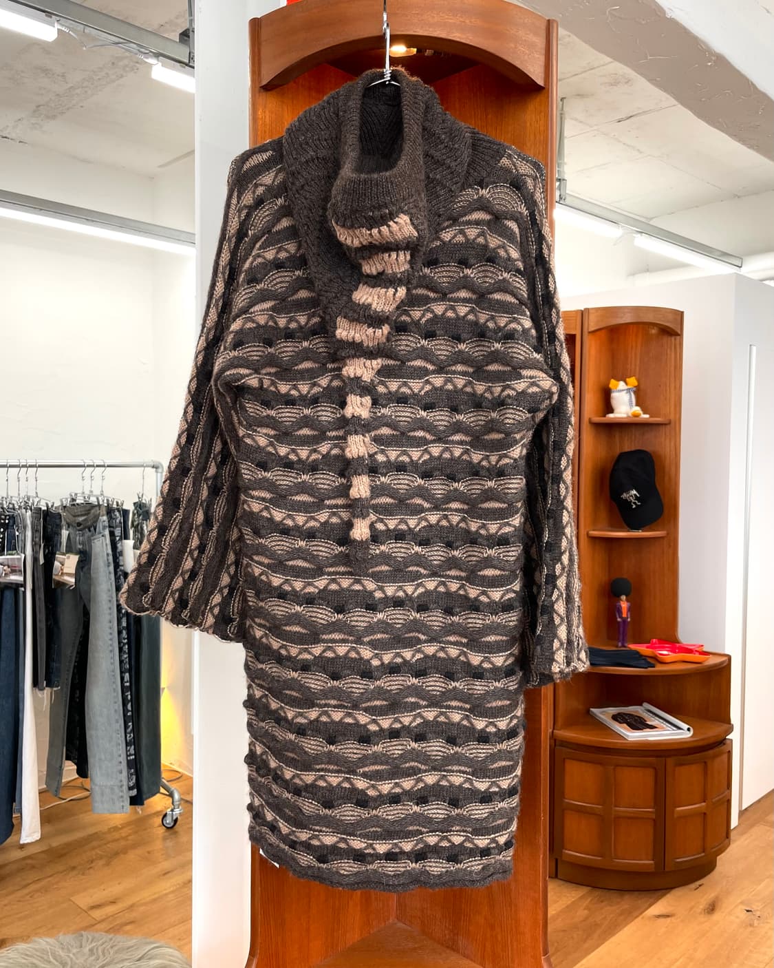 버나드윌헴 바라클라바 니트 스웨터 상품이미지9