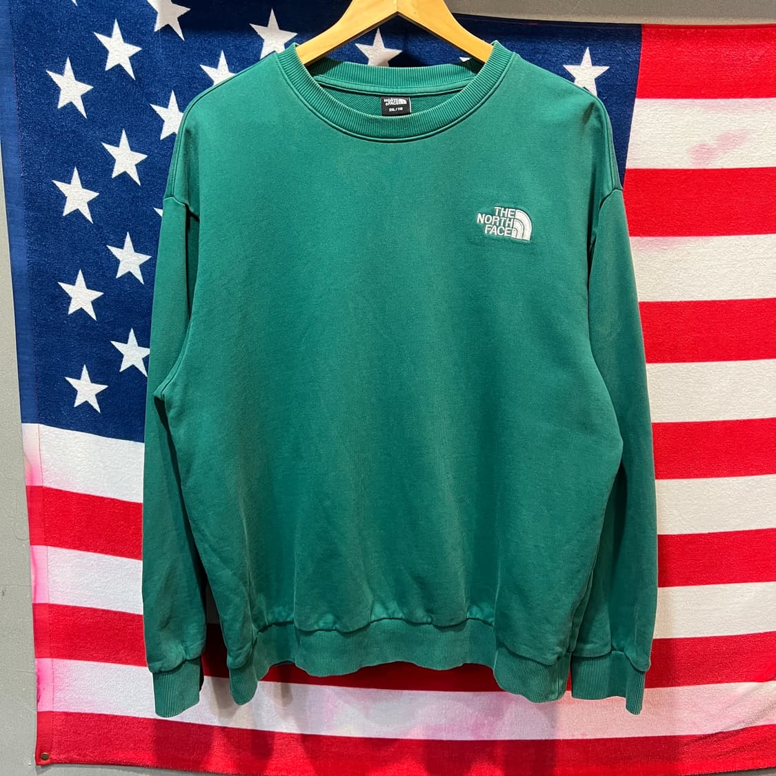 노스페이스 녹색 맨투맨 상품이미지1