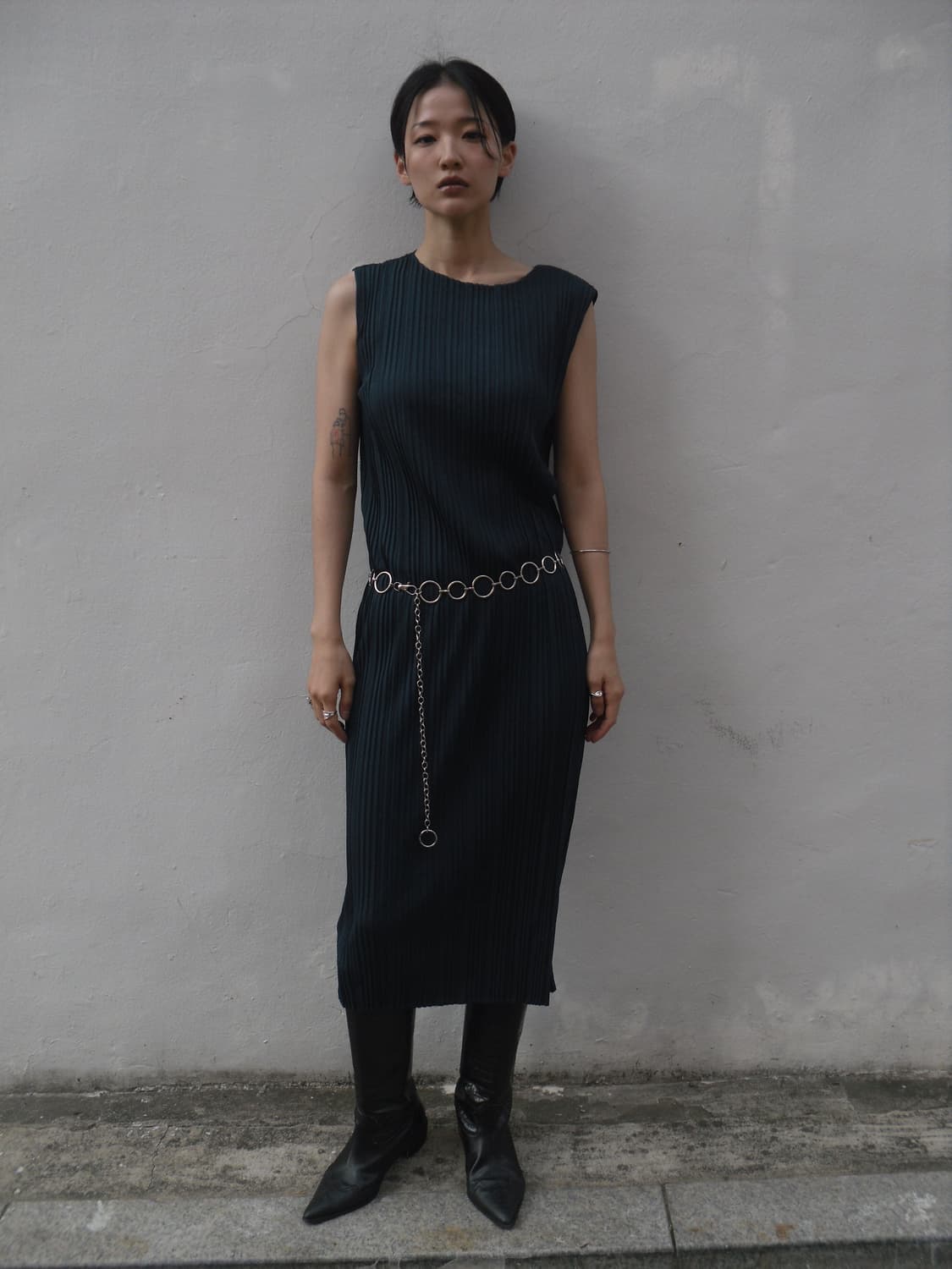 Navy pleats one-piece 상품이미지1