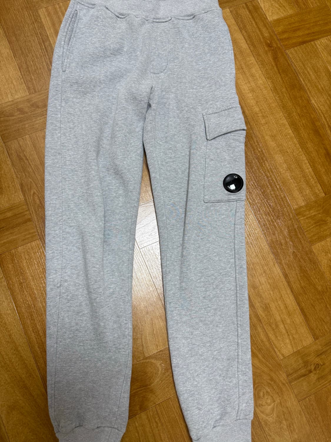 C.P컴퍼니 조거팬츠 상품이미지1