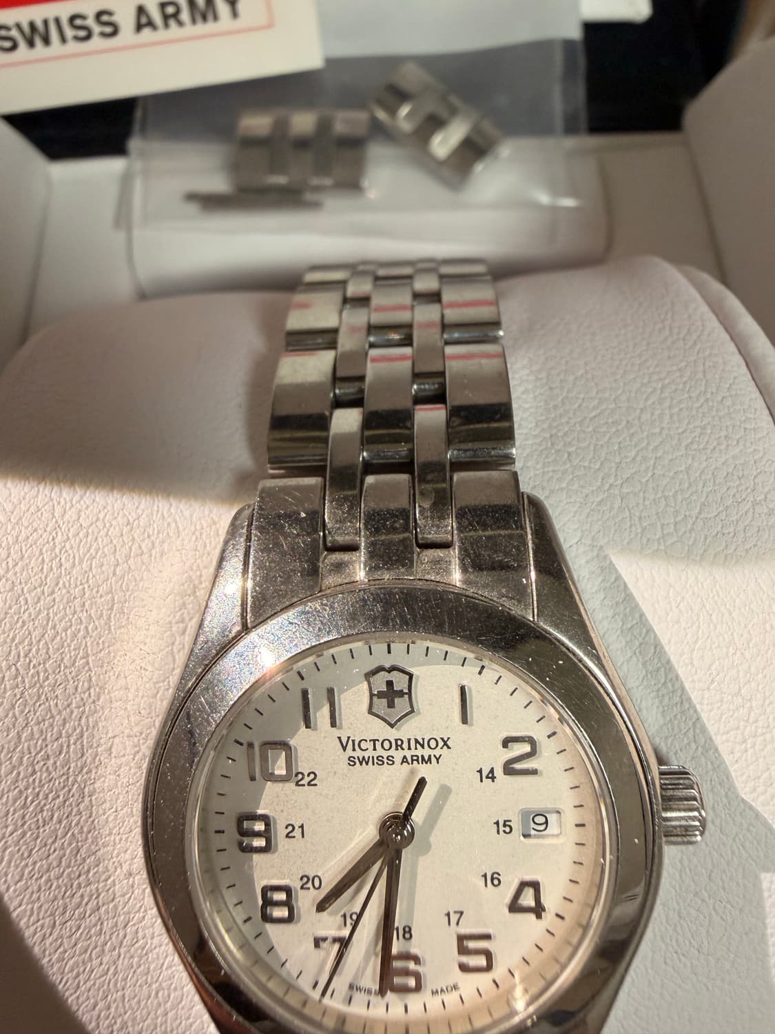 빅토리녹스 시계 상품이미지6