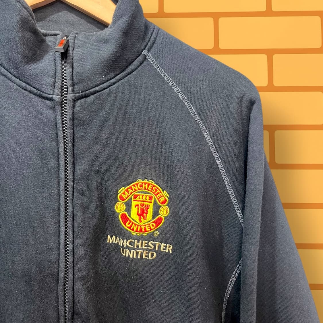 맨체스터 유나이티드 스웻 트레이닝 자켓 (M) 상품이미지2