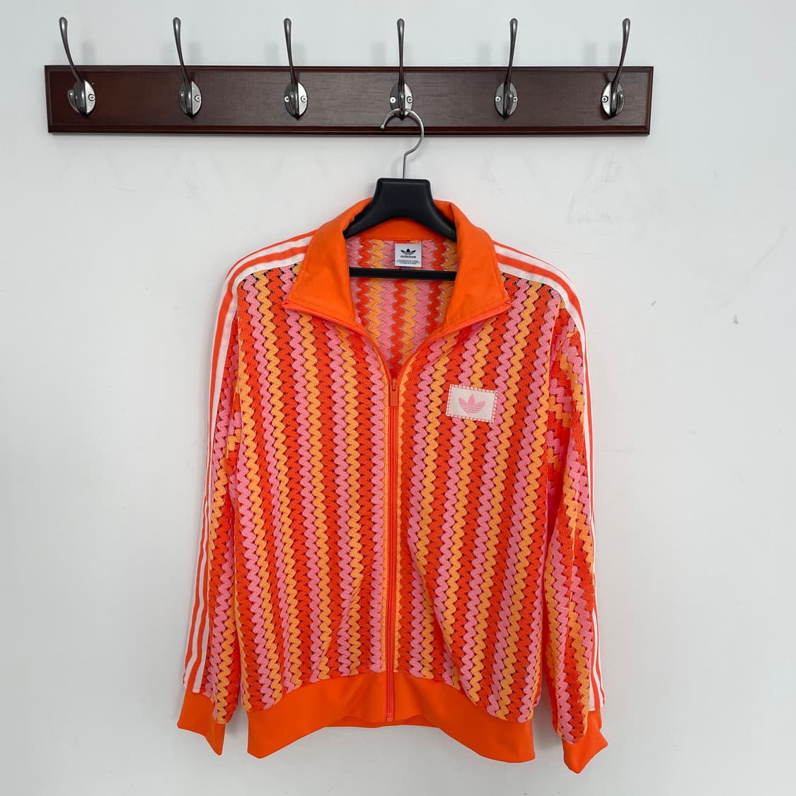 아디다스 펀칭 트랙탑 상품이미지2