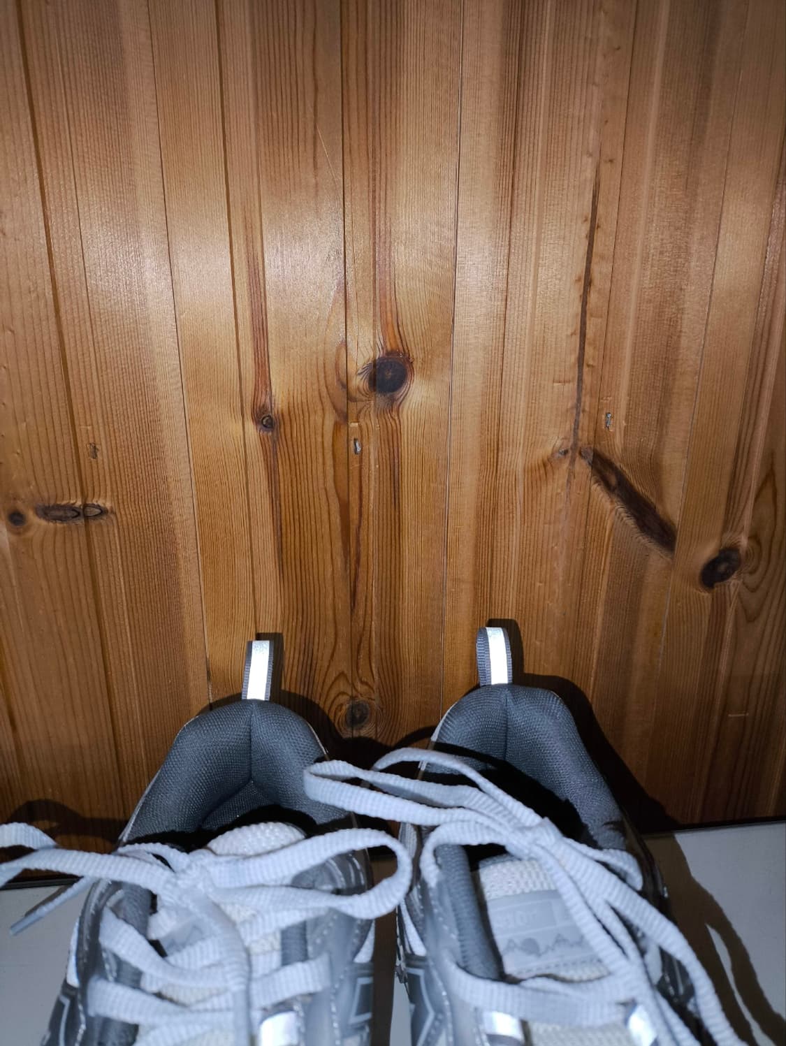 255mm 2E 뉴발란스 410 실버 러닝화 트레일 상품이미지5