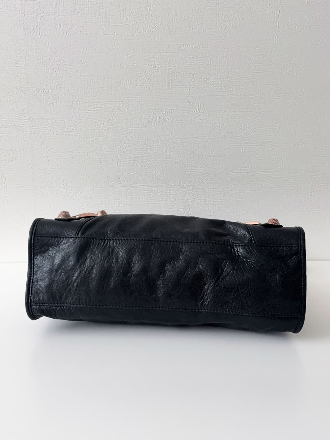 발렌시아가 자이언트 시티 모터백 (블랙+로즈골드) 상품이미지8