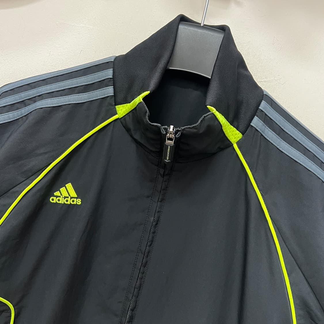아디다스 프레데터 바람막이 트랙 수트 100 상품이미지3