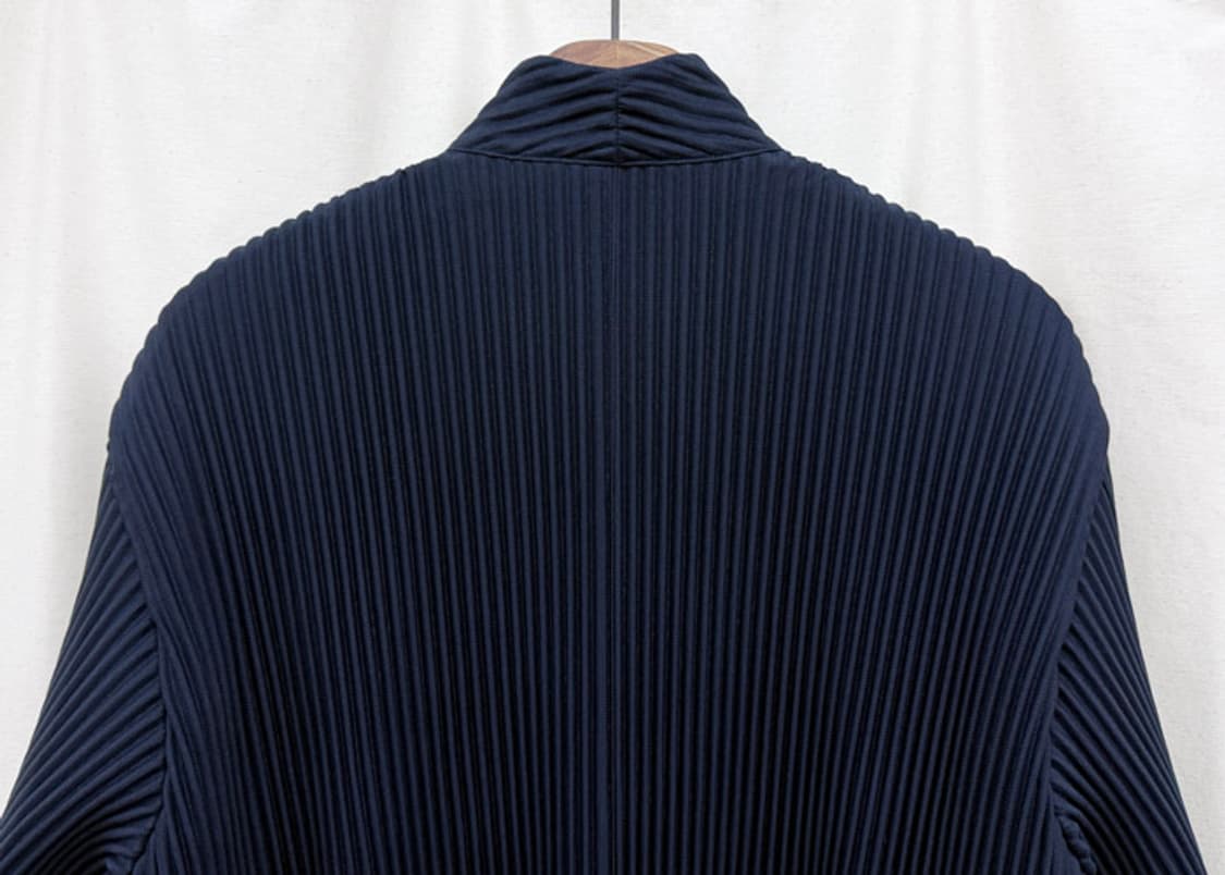 옴므플리세 이세이미야케 테일러드 플리츠 스탠드 카라 코트 4사이즈 상품이미지6