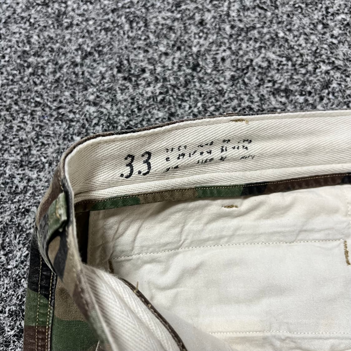 폴로 랄프로렌 카모 카고 조거 팬츠 상품이미지3