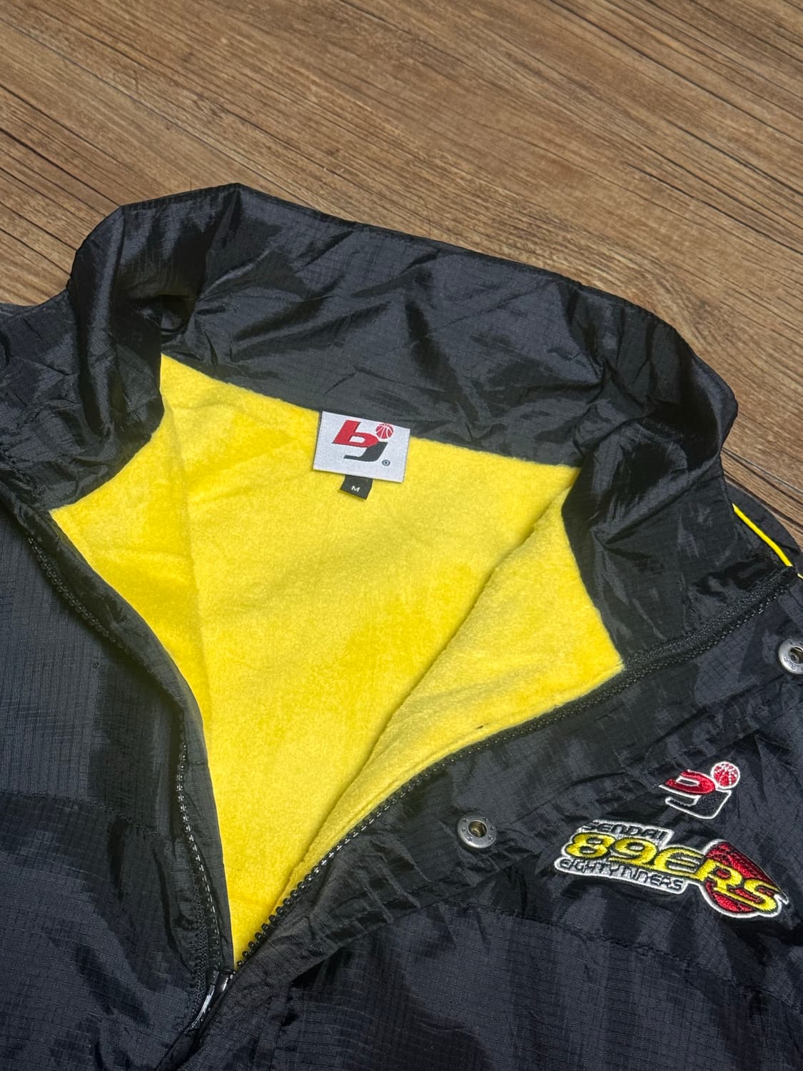 [M] BJ 리그 센다이 89ERS 올드스쿨 바람막이 점퍼 상품이미지4