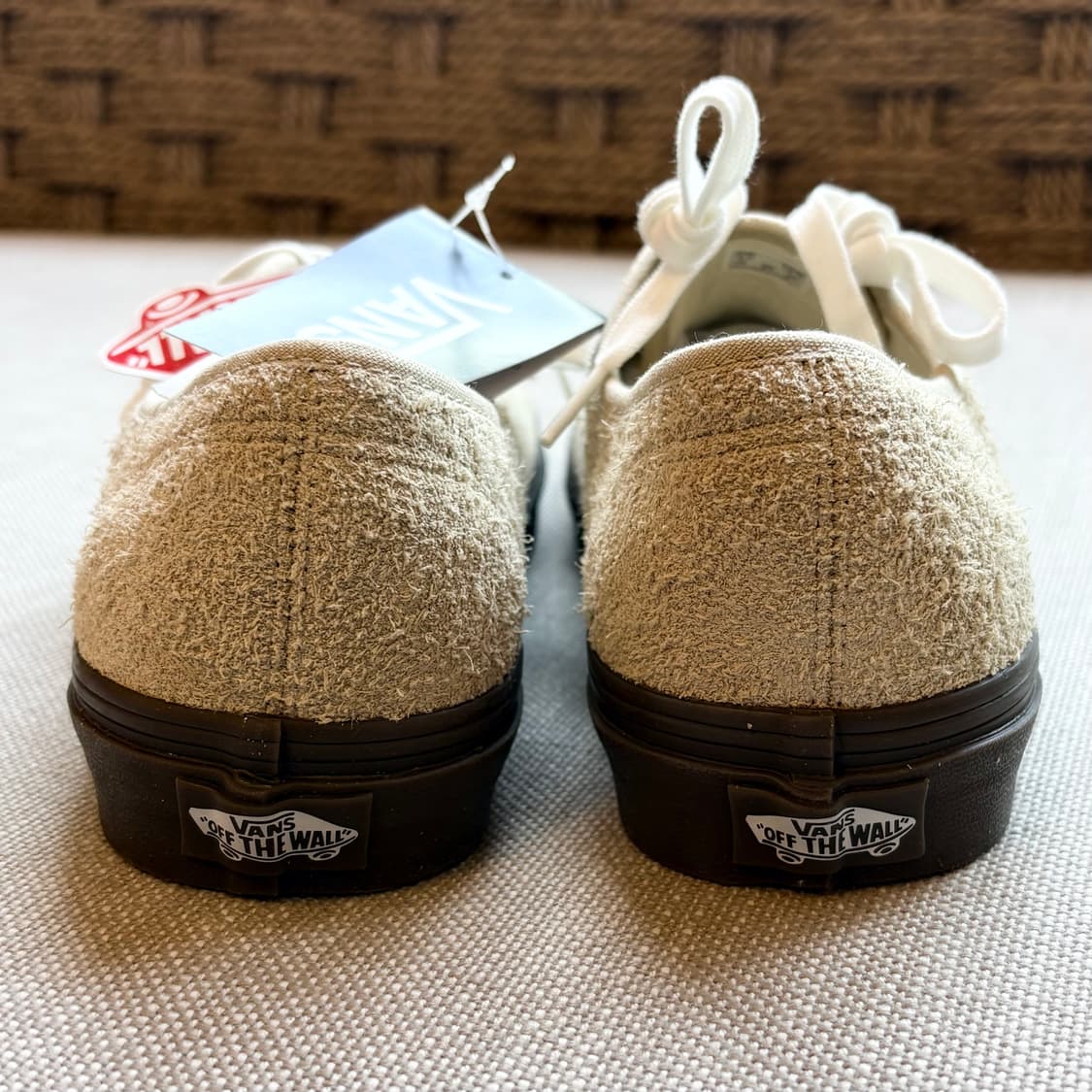 [새제품] VANS 어센틱 헤어리 스웨이드 카키 265 상품이미지4