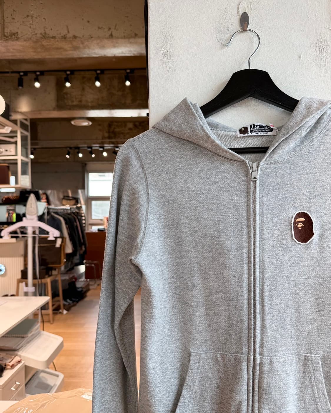 베이프 그레이 원 포인트 풀 후드집업  상품이미지4