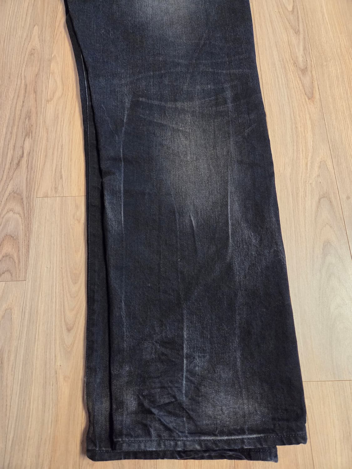 슈프림 디스트레스드 루즈 핏  워시드 블랙 36 - 25SS 상품이미지4