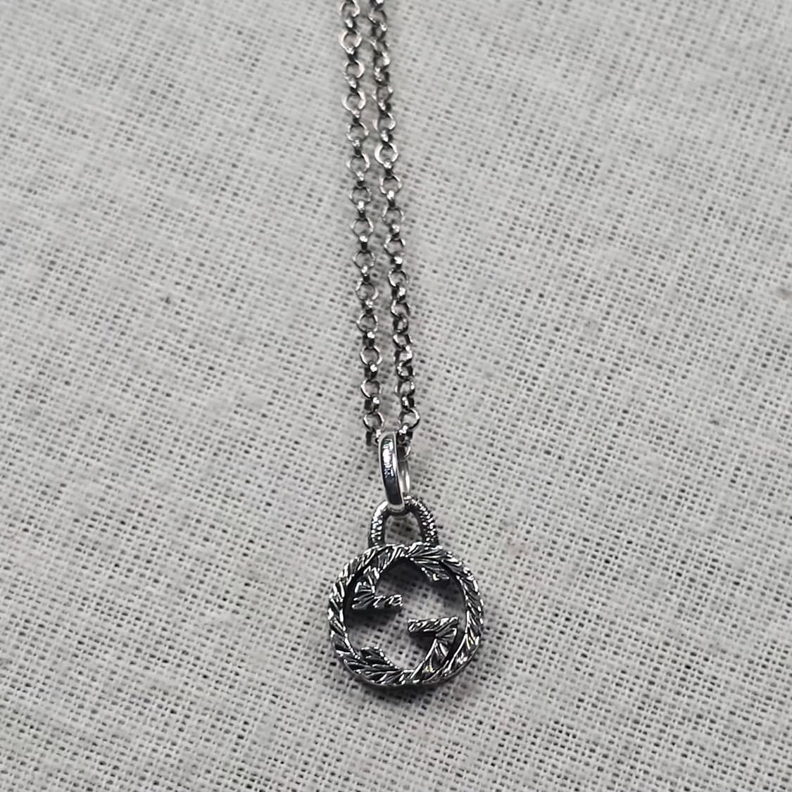 구찌 인터로킹 G 펜던트 목걸이 상품이미지5