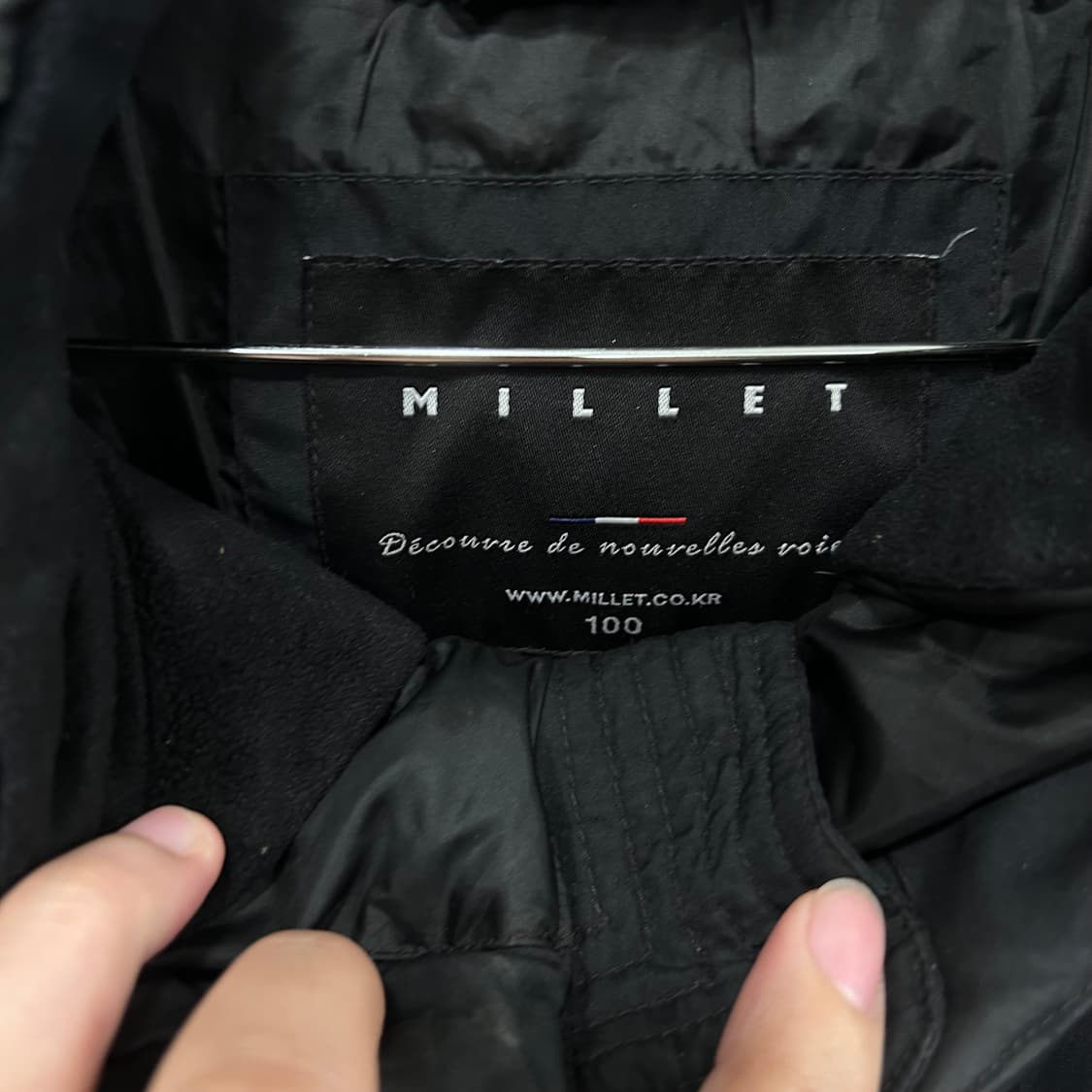 밀레 덕다운 벨크로와펜 무광 후드 롱패딩 상품이미지3