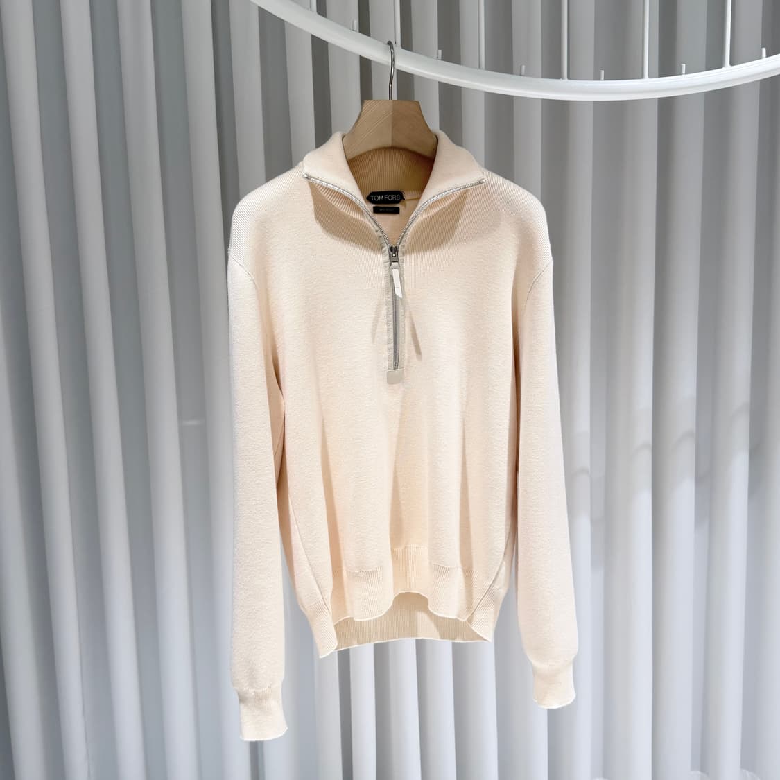 50 / 톰포드 블렌드 연핑크 하프집업 맨투맨 상품이미지3