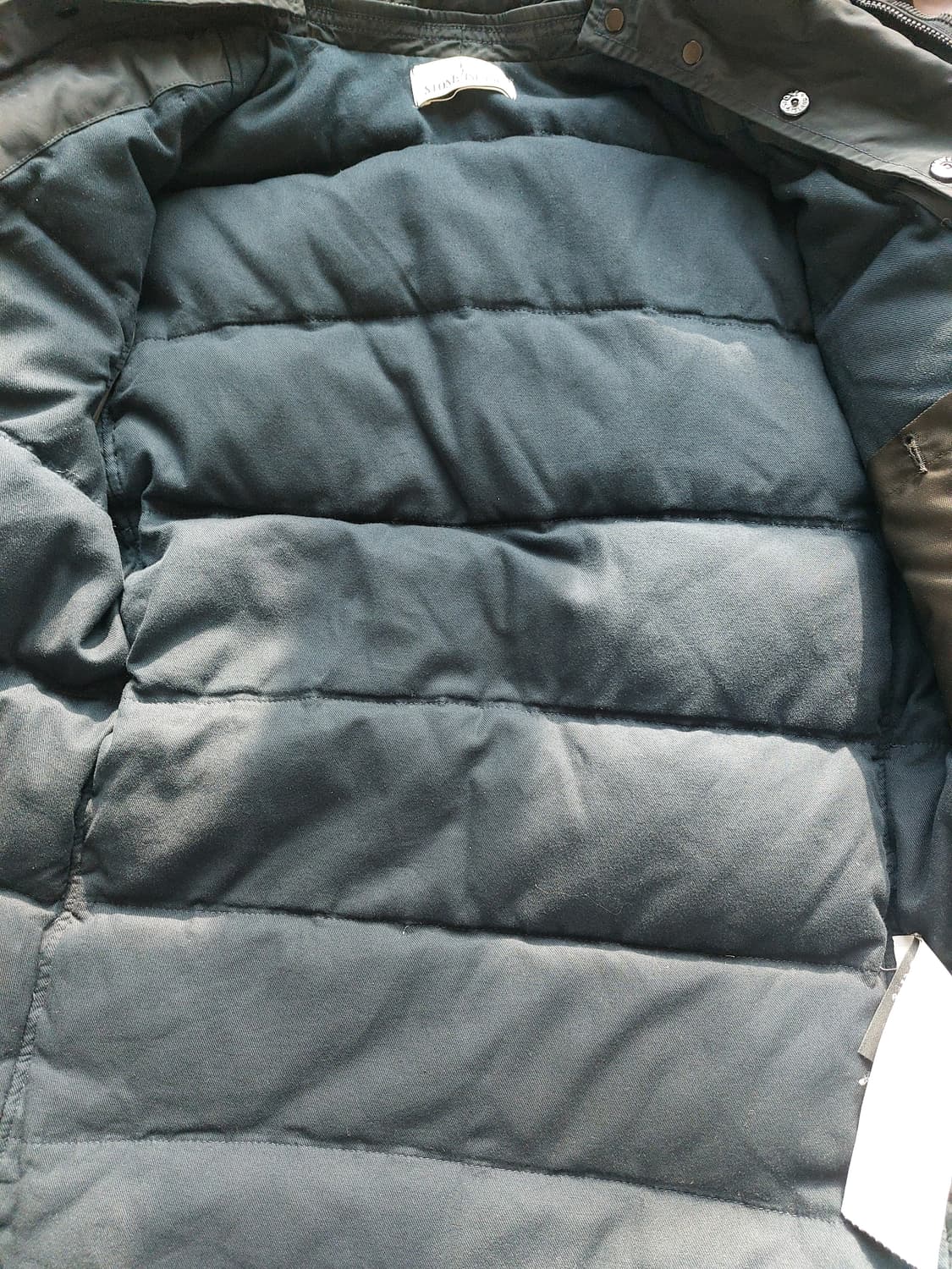 (택포)스톤아일랜드 마이크로랩스 다운패딩 M사이즈 상품이미지5