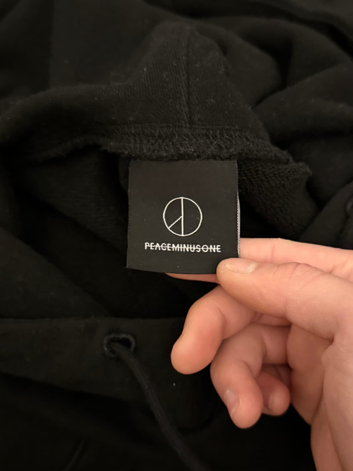 피마원 가슴로고 후드티 상품이미지5