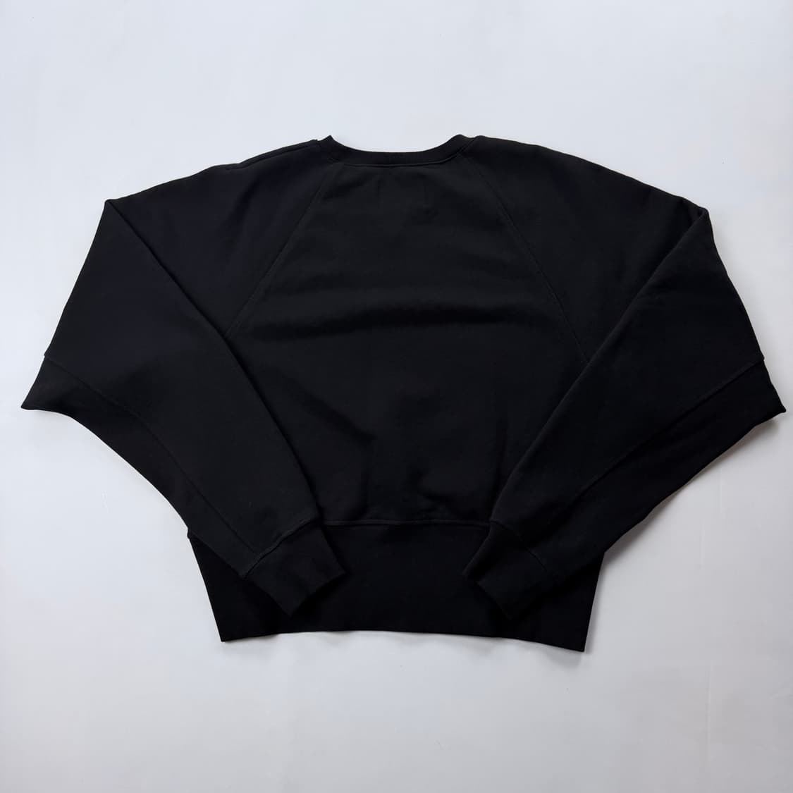 비비안웨스트우드 ORB 자수로고 크롭 맨투맨 상품이미지7