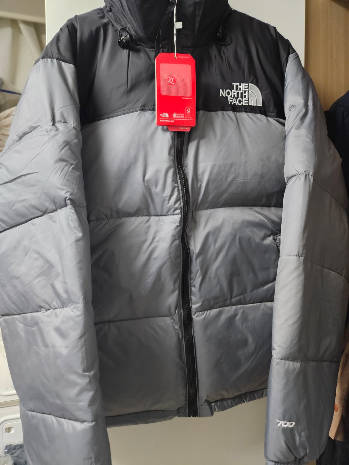 노스페이스 눕시 700 패딩 상품이미지1
