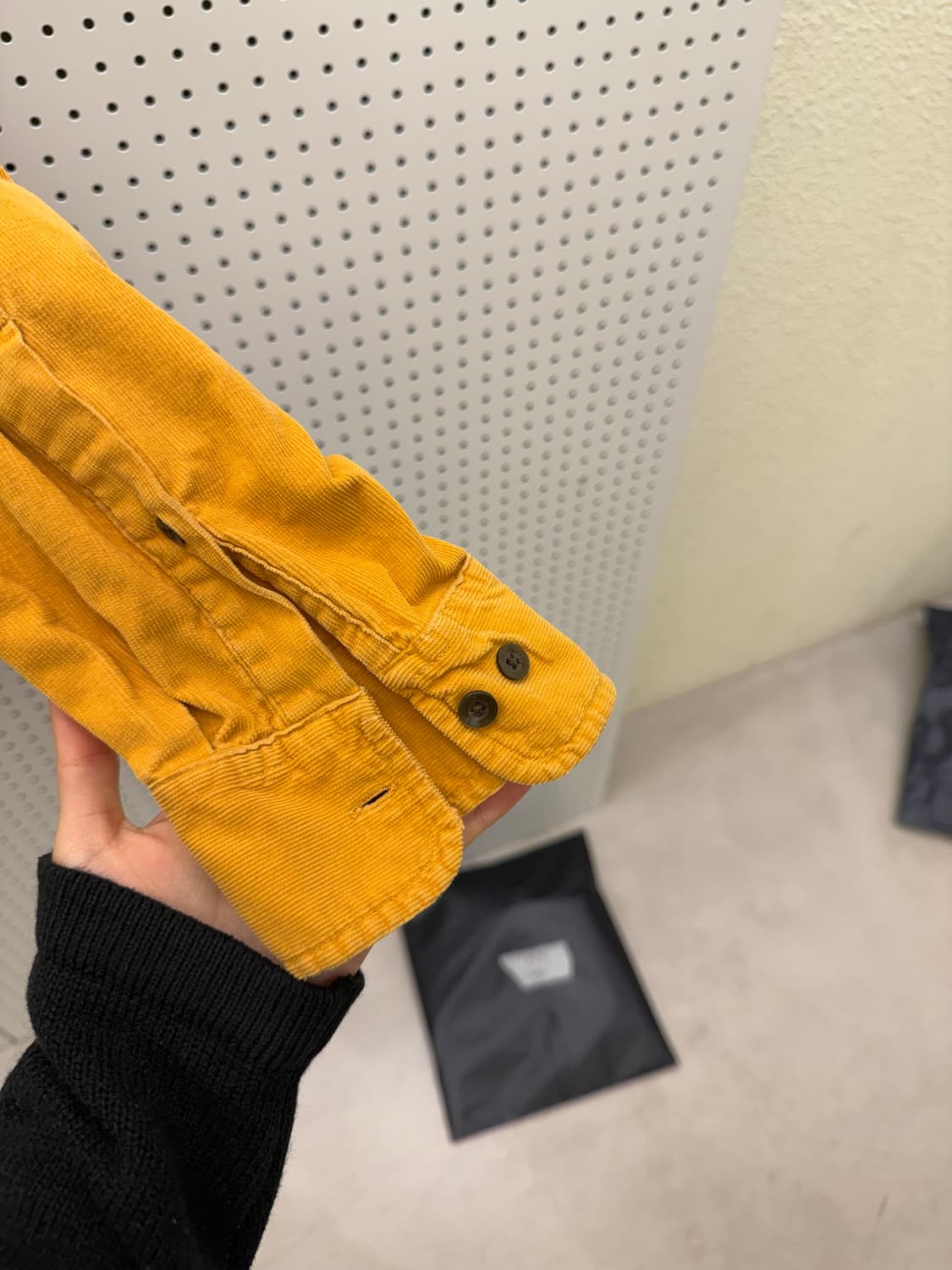 칼하트 코듀로이 포켓 셔츠 U1642 상품이미지4