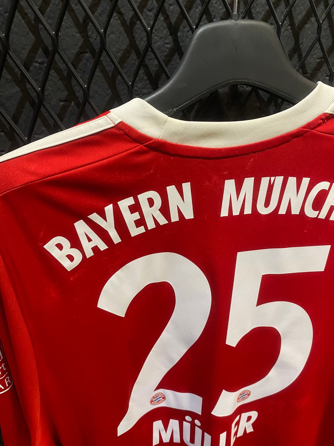 17/18 뮌헨 홈 긴팔 뮐러 (L) 상품이미지7