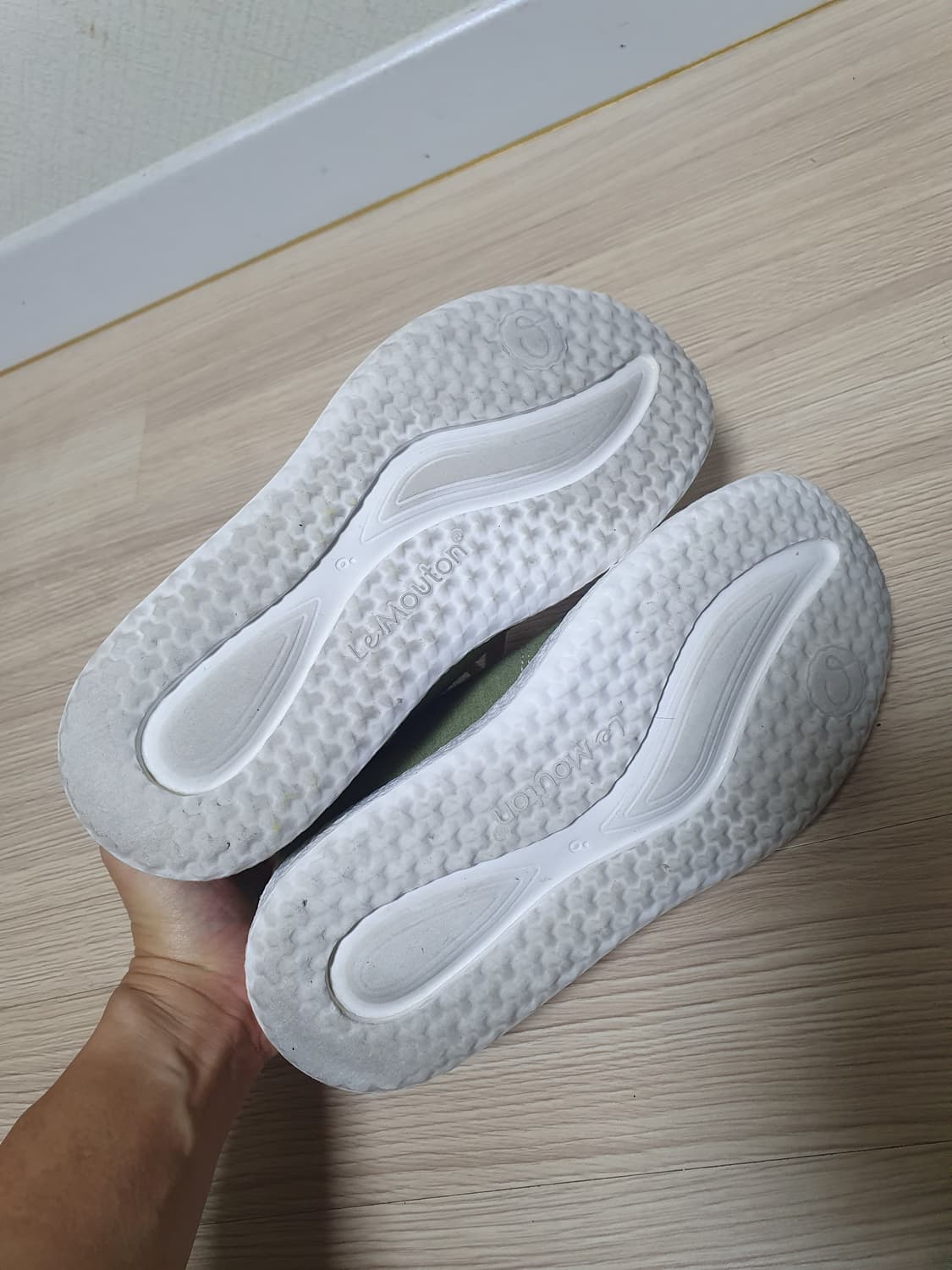 르무통 스니커즈 245 상품이미지7