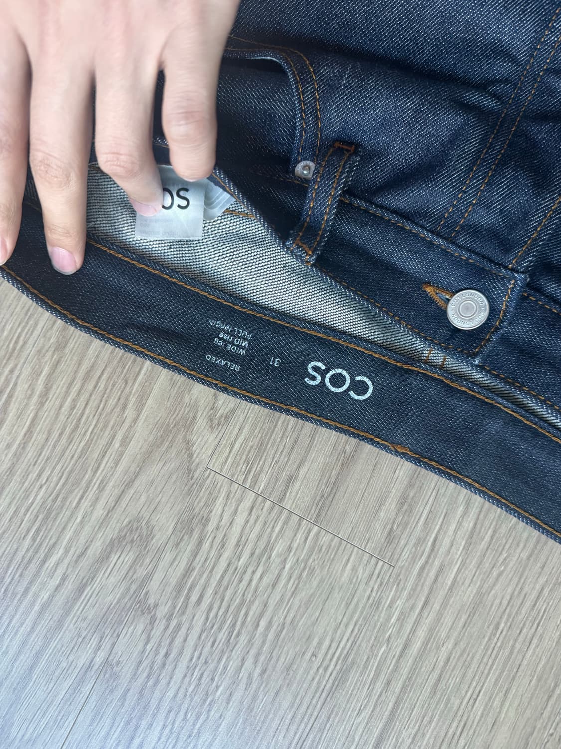 Cos 와이드핏 데님 상품이미지2