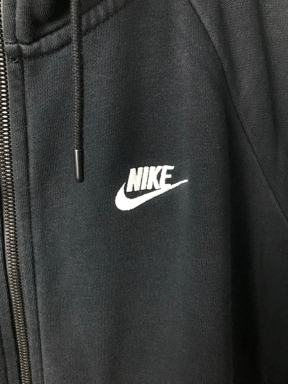 나이키 퓨추라 블랙 후드집업 상품이미지4