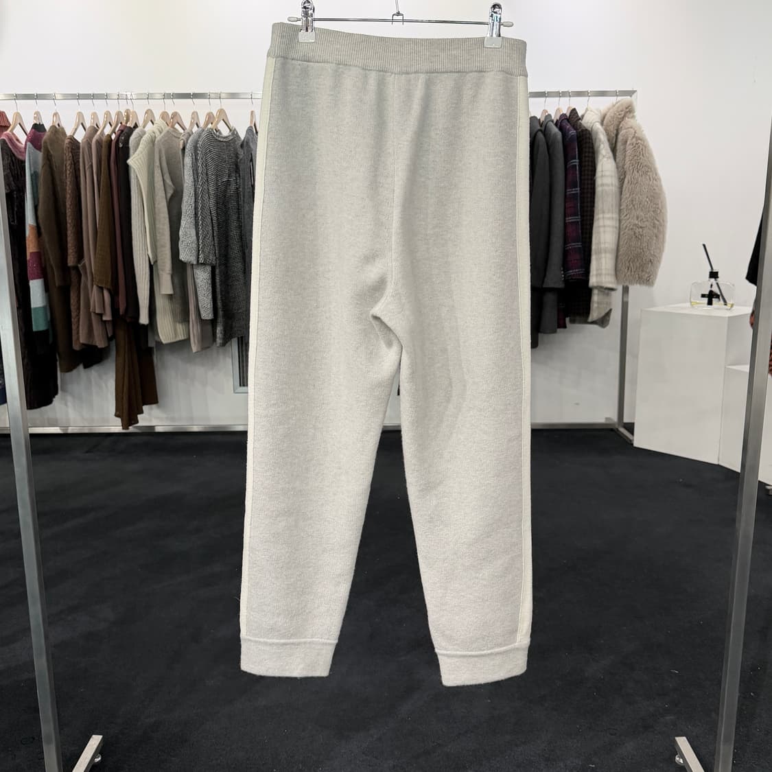 [FREE] 한섬 시스템 울 니트 조거팬츠 니트바지 상품이미지2