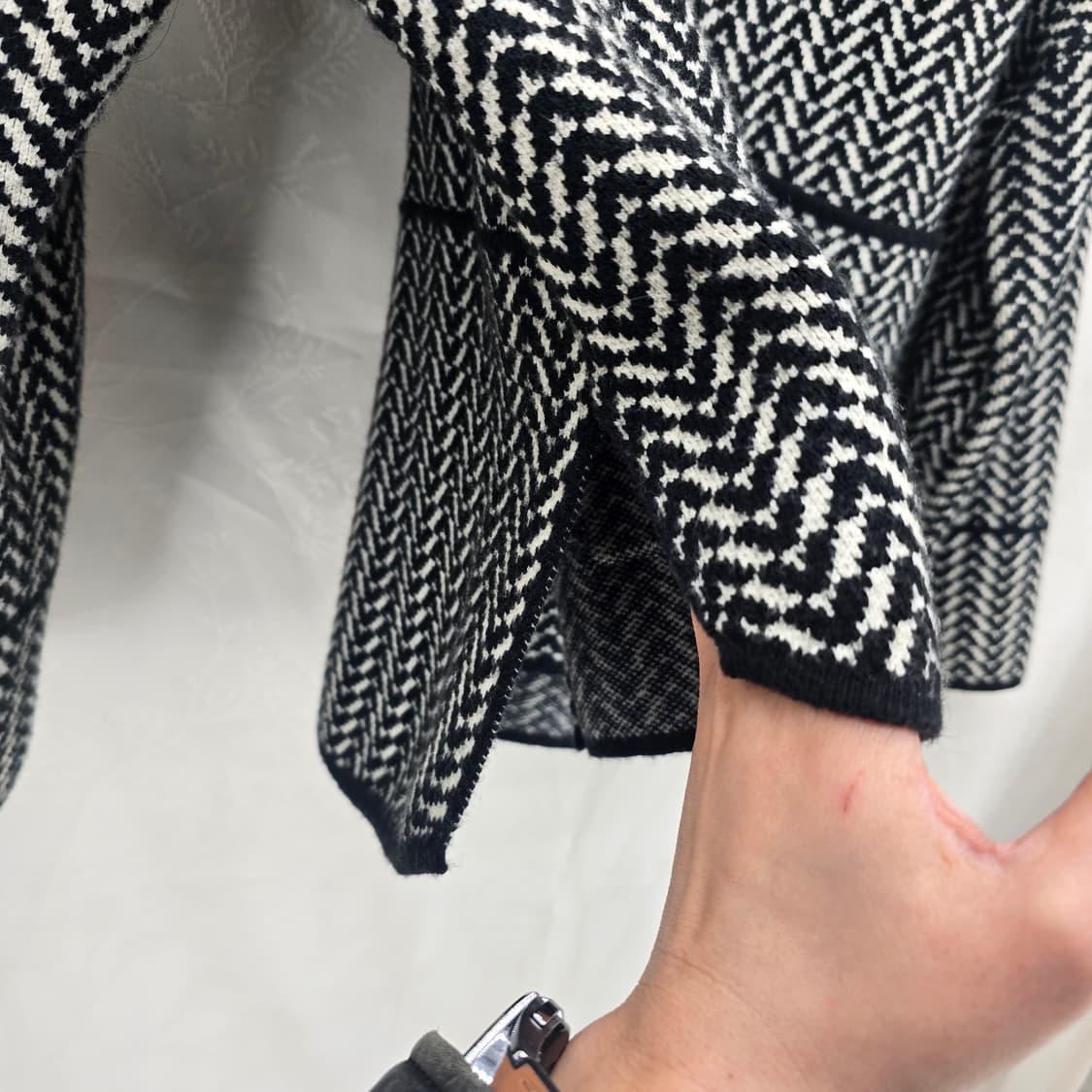 MOSIQINA 헤링본 패턴 울 자켓 상품이미지2