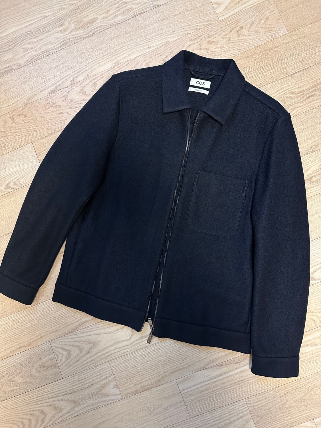 COS 레귤러 핏 집업 재킷 자켓 보일드 울 네이비  M 사이즈 상품이미지1