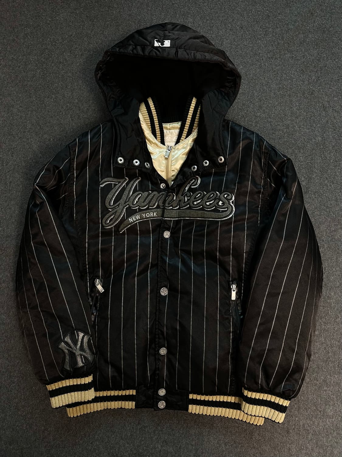 MLB 뉴욕양키스 스트라이프 후드 야구점퍼 바시티자켓 패딩점퍼 상품이미지1