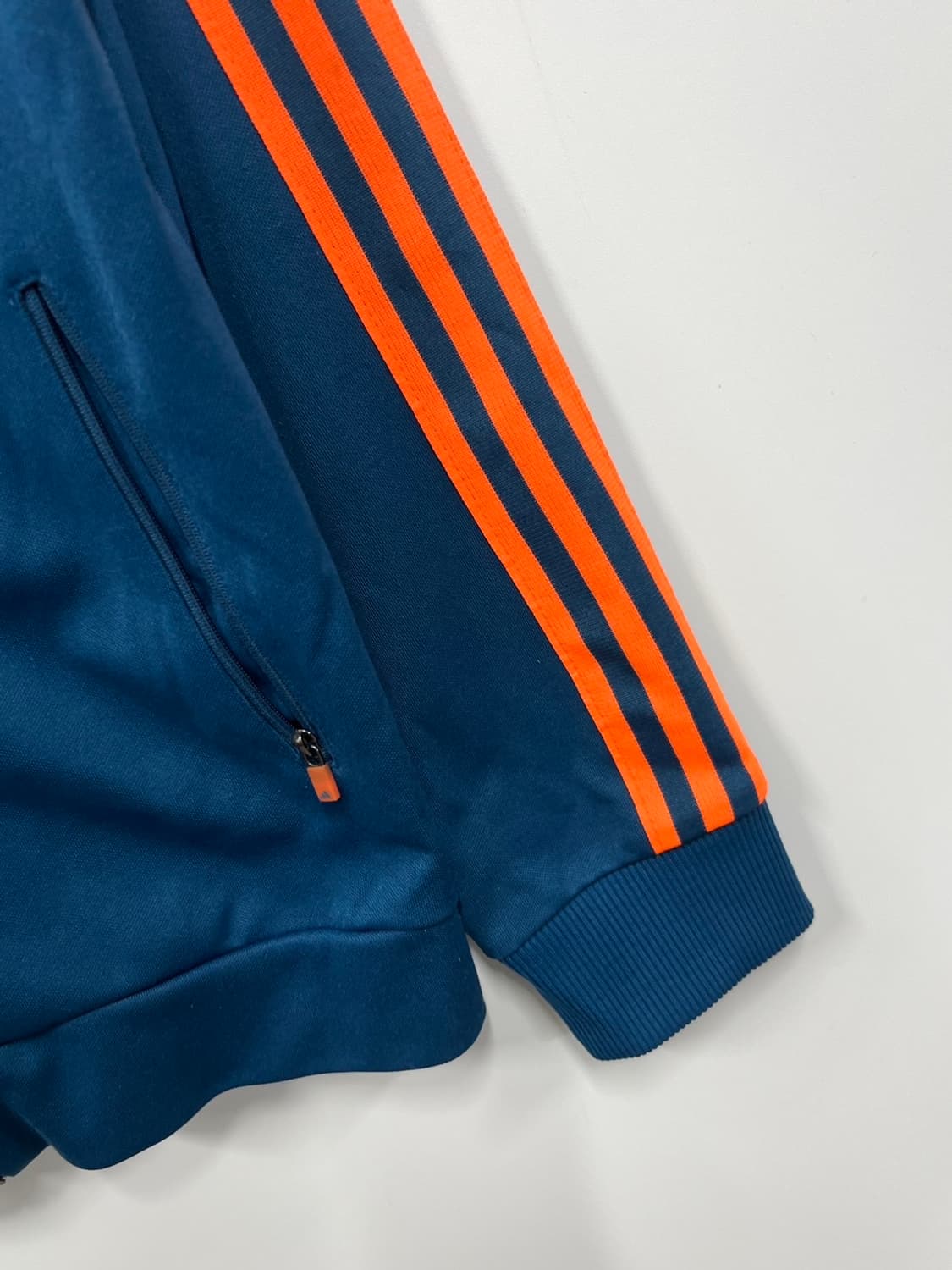 아디다스 삼선로고 트레이닝 트랙탑 져지 상품이미지4