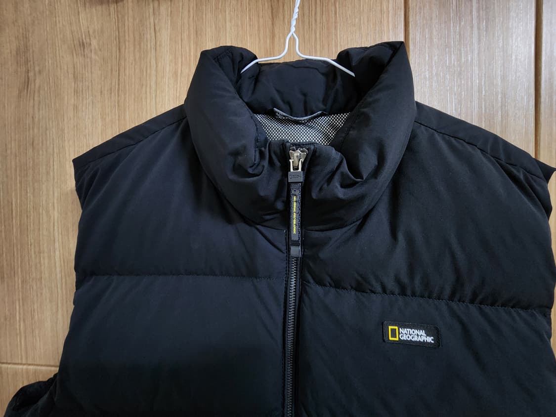 (100)내셔널지오그래픽 다운 패딩 조끼 상품이미지2