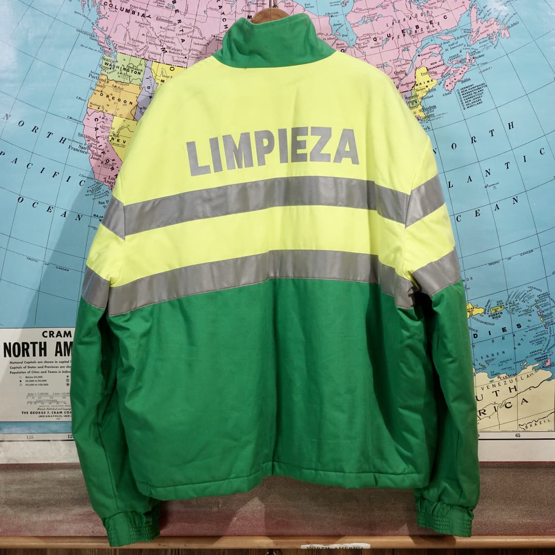 스페인 Limpieza 환경미화원 유니폼 자켓 상품이미지3