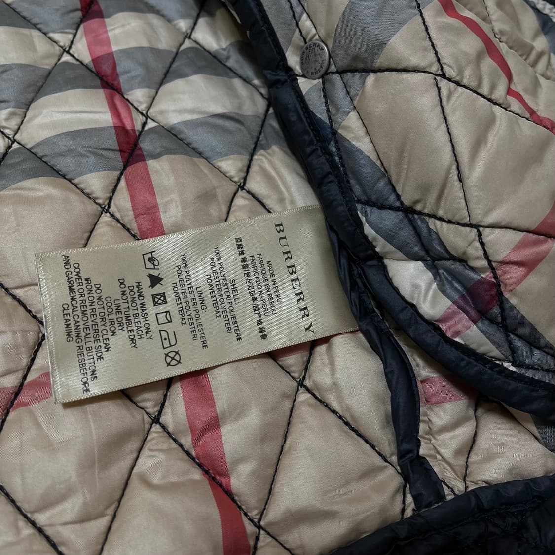 버버리 브릿 노바체크 퀼팅 자켓 XXL 상품이미지8