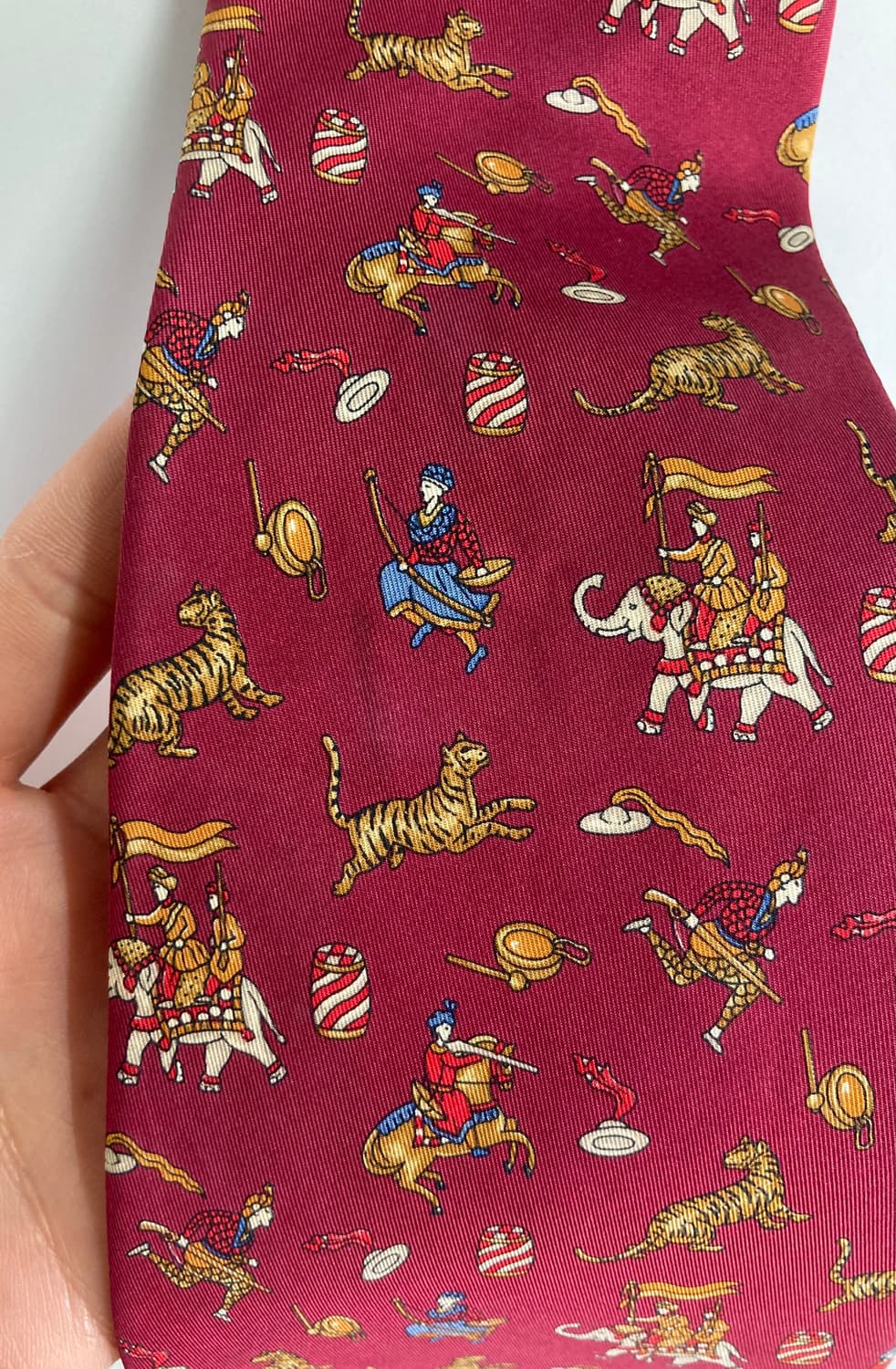 페레가모 넥타이 상품이미지10