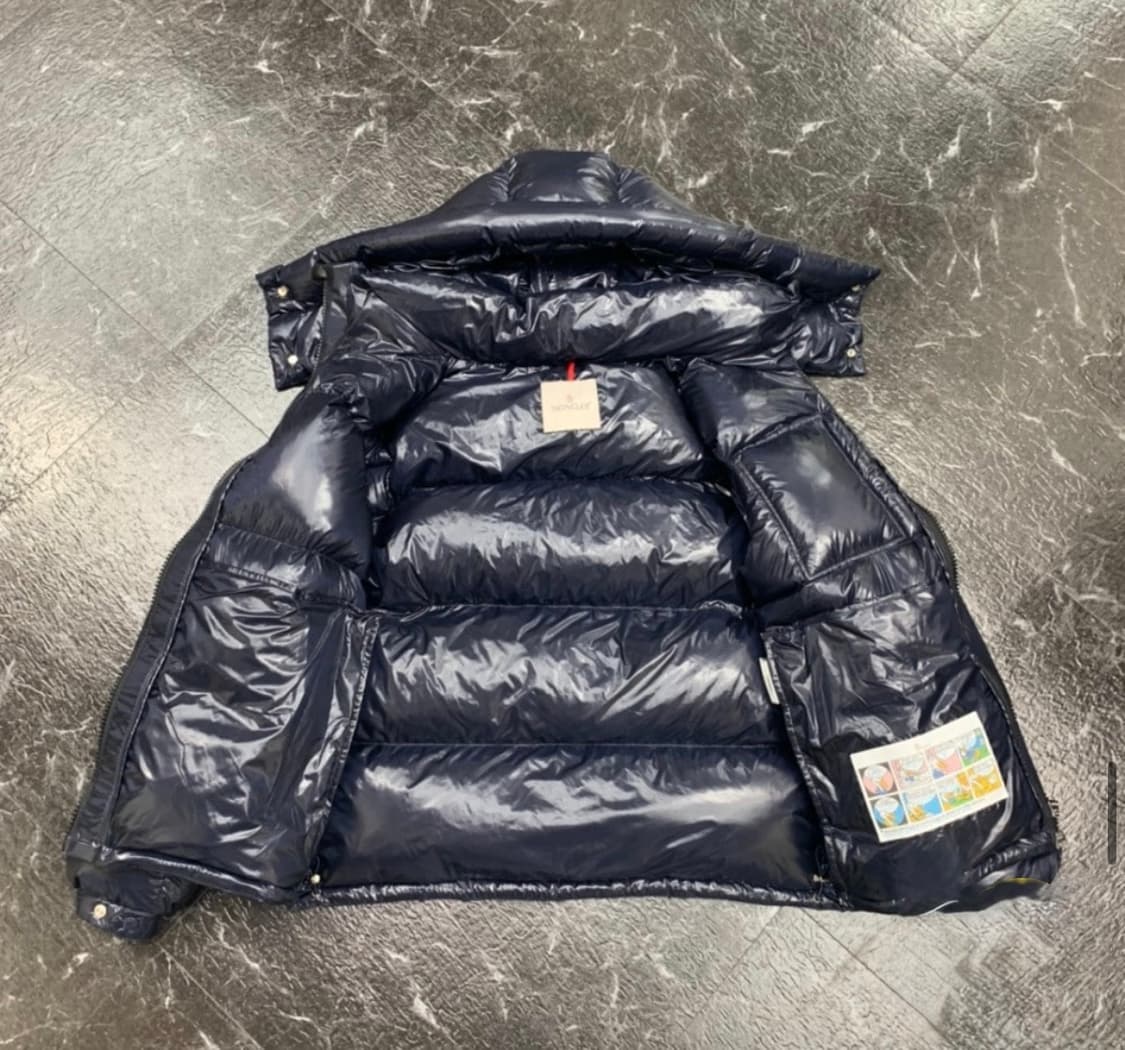 몽클레어 몽벨리아드 쇼트 다운 재킷 25FW 상품이미지3