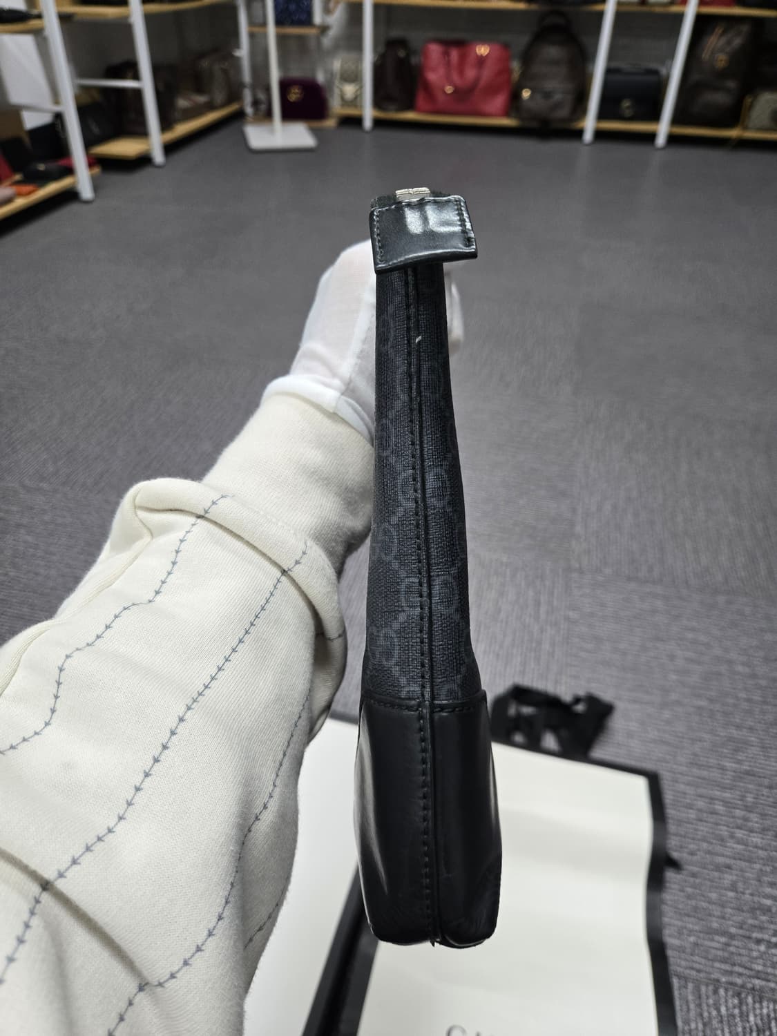 [특가][정품] 구찌 웹삼선 보야주 클러치백 상품이미지5