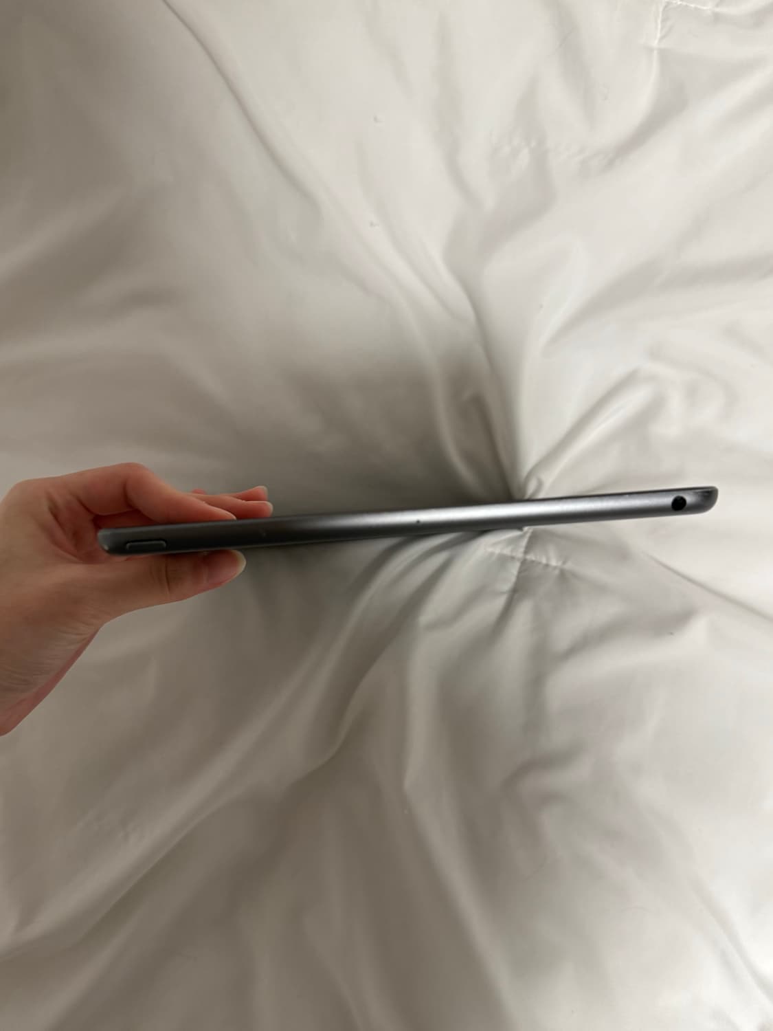 아이패드 7세대 스페이스 그레이 32기가 상품이미지4