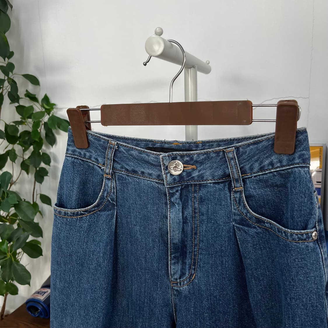 비비안웨스트우드 와이드 데님팬츠 38 상품이미지4