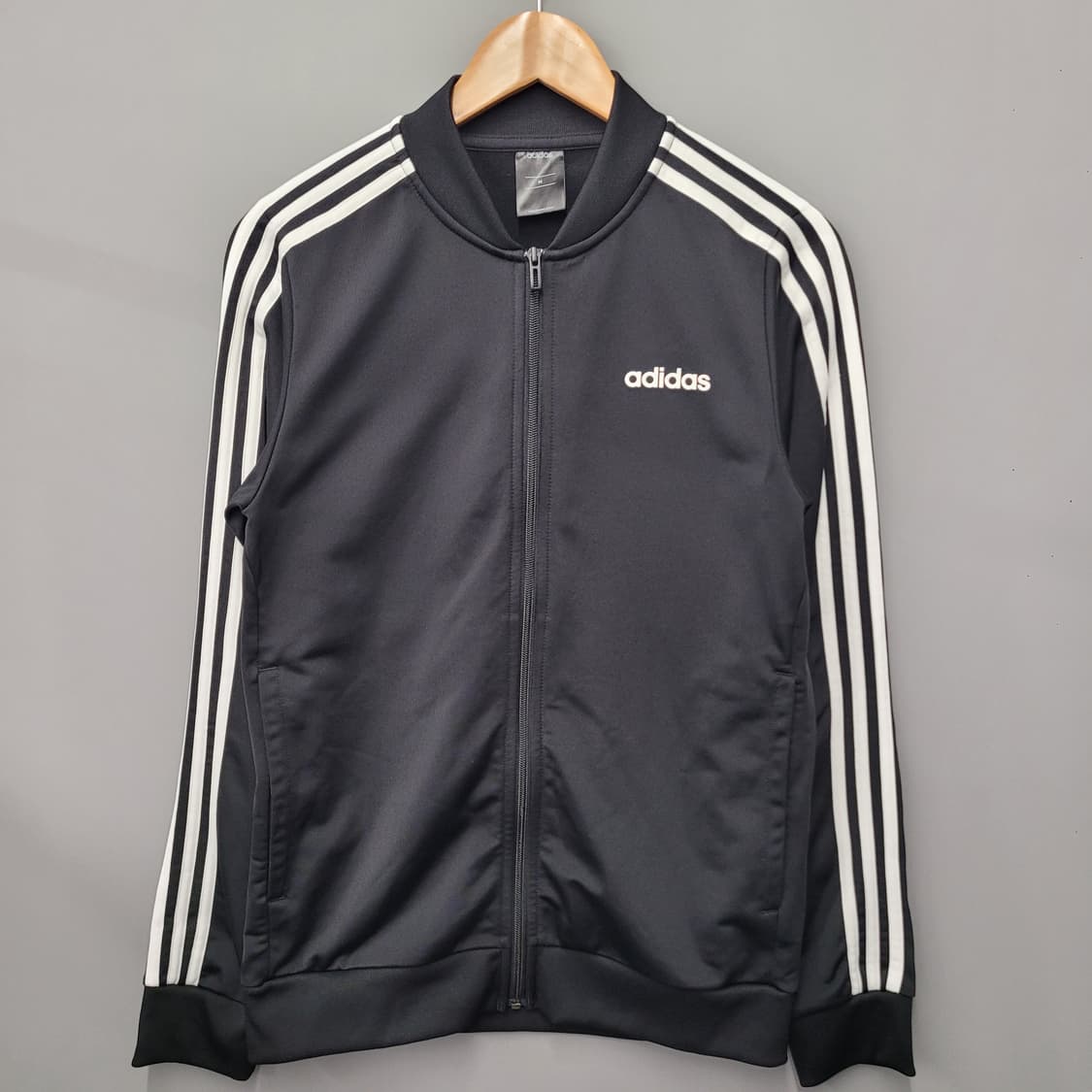 아디다스 검흰 트랙탑 져지 상품이미지1