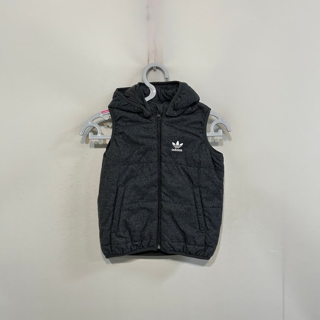 아디다스 키즈 패딩조끼 100 상품이미지1