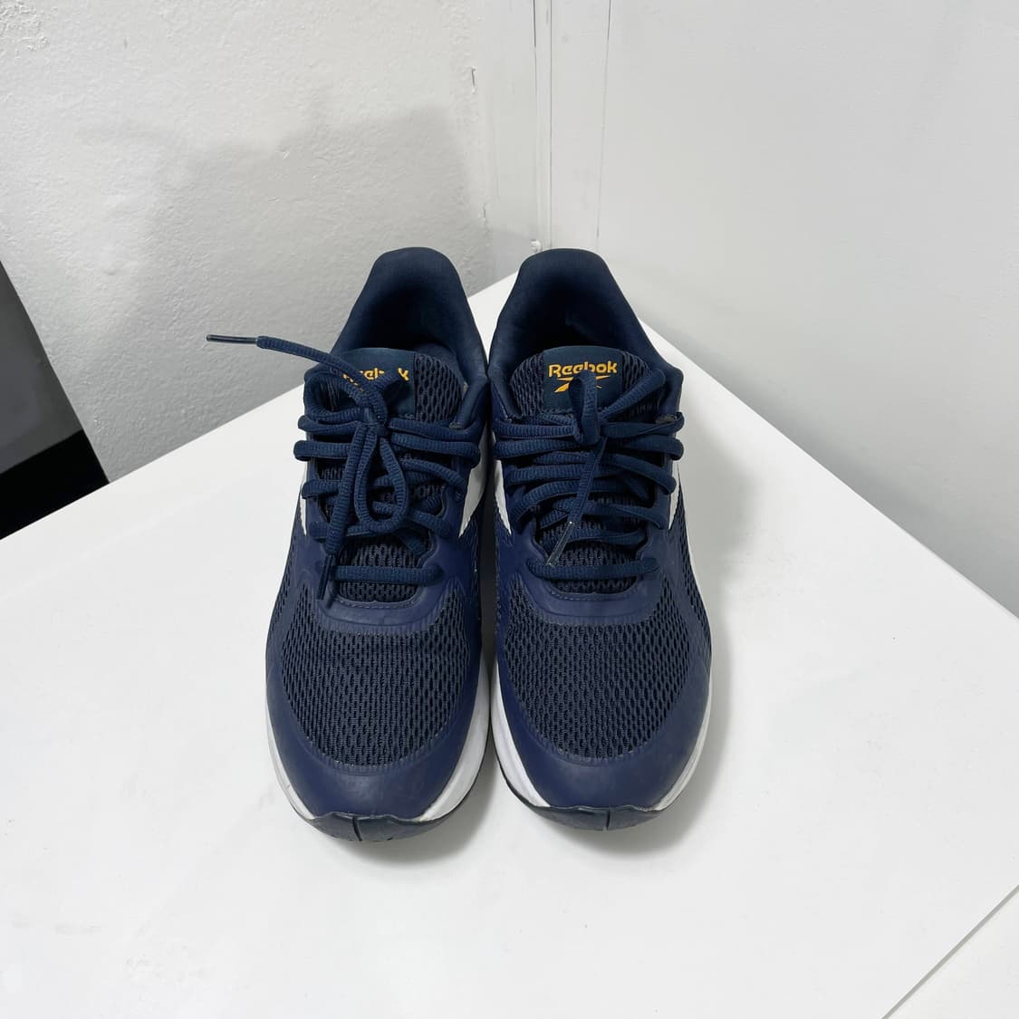 리복 Reebok 에너젠 런 265사이즈 상품이미지1